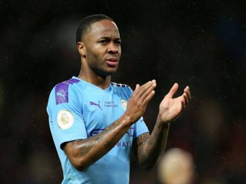 Manchester City cố gắng bằng mọi cách giữ chân ngôi sao Sterling