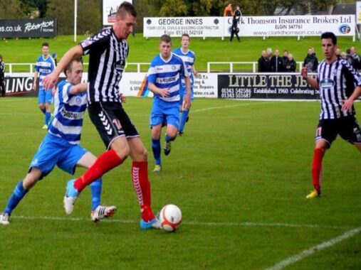 Top 10 các cầu thủ cao trên 2m khiến bạn phải ngước nhìn