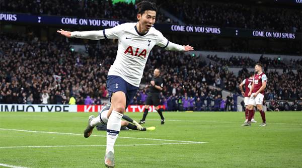 Son Heung Min ghi bàn