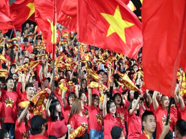 Những tác động của cổ động viên đối với cầu thủ ra sao