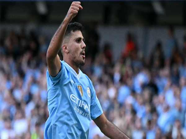 Tin bóng đá: Man City nhận tin cực buồn từ Rodri