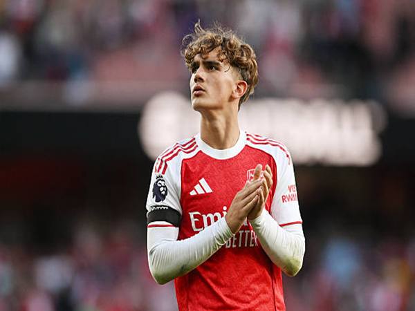 Tin CLB Arsenal 26/8: Làm sao để bảo vệ Max Dowman