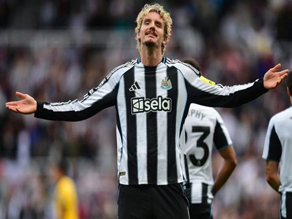 Tương lai của Newcastle và Woltemade
