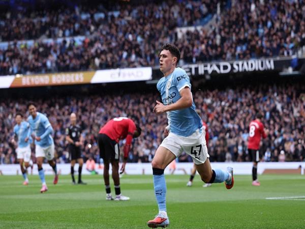 Tin CLB Man City: Haaland rực sáng trước đối thủ MU