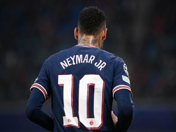 Tổng hợp số áo Neymar từng mặc từ Santos, Barca đến PSG