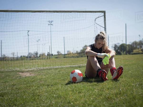 Hướng dẫn cách đá bóng không mệt cả trận cho cầu thủ