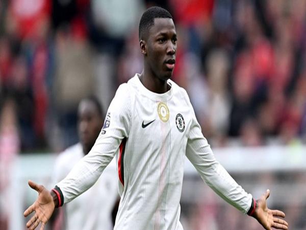 Cơ hội lớn mở ra cho Isak tại Liverpool