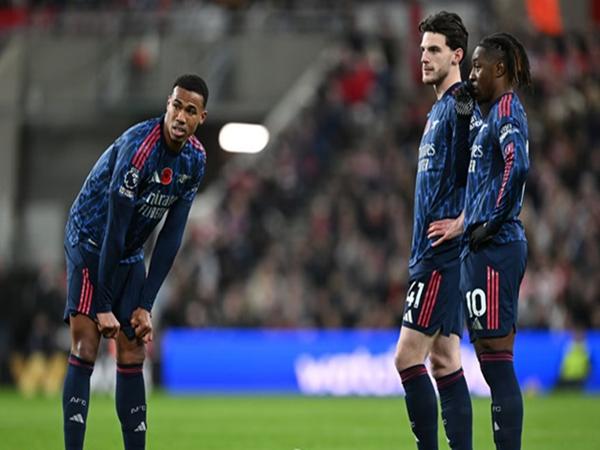 Cuộc đối đầu Arsenal vs Brentford