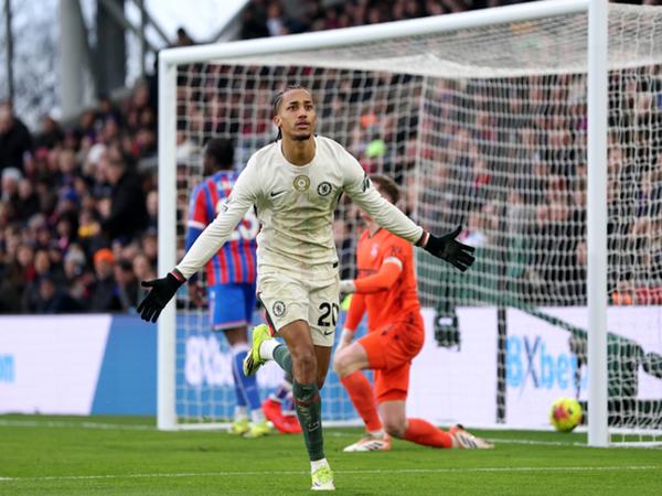 Tin Chelsea: Estevao tỏa sáng đánh bại Crystal Palace