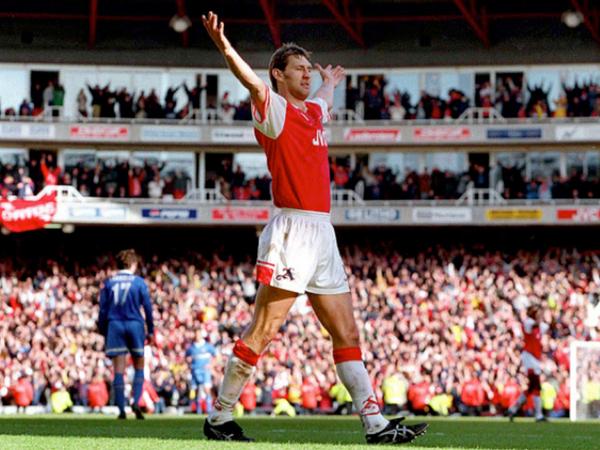 Các hậu vệ Arsenal huyền thoại trong lịch sử CLB